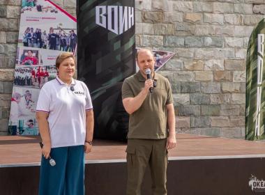 Директор Центра «ВОИН» и директор ВДЦ «Океан» открыли межрегиональную смену «Время юных героев» на Дальнем Востоке