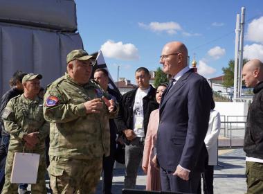 Дмитрий Чернышенко посетил стенд Центра «ВОИН» на фестивале «Уличная Классика» в Калмыкии.