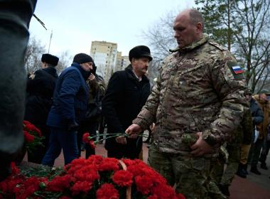 Возложения цветов, встречи с ветеранами, творческие вечера: В Центре «ВОИН» почтили память воинов-интернационалистов