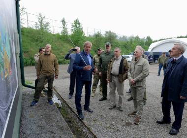 Юрий Трутнев: мы должны не только любить нашу Родину, но и уметь её защищать