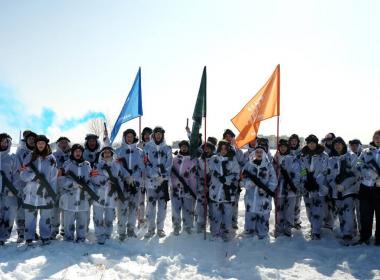 Курсанты Центра «ВОИН» поздравили с Днем воссоединения Крыма с Россией