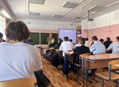 Инструктор Центра «ВОИН» принял участие в патриотическом проекте «Знание. Герои»